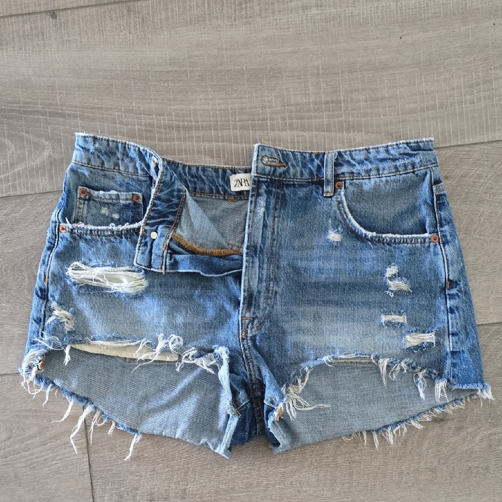 Zara Blue Distressed Jean Shorts